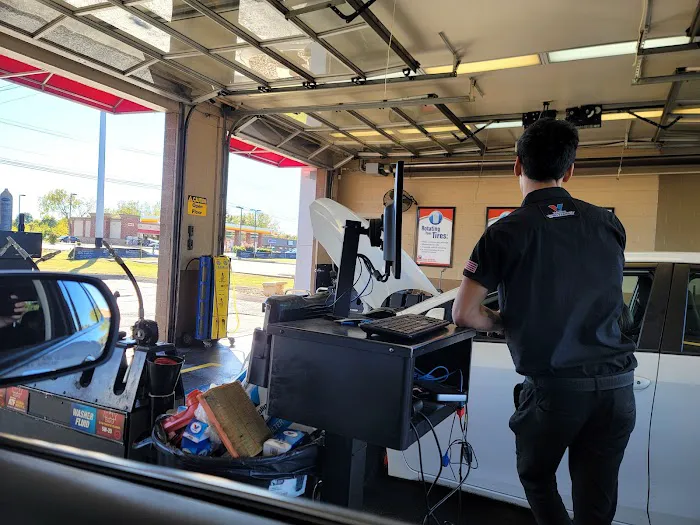 Valvoline Instant Oil Change 6