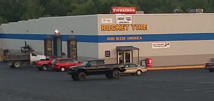 Rocket Tire 0