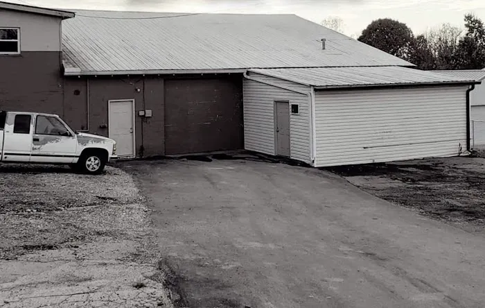 Toler’s Garage 1