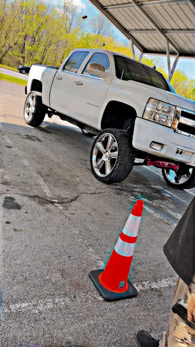 Lee’s Tires & Brakes LLC 1