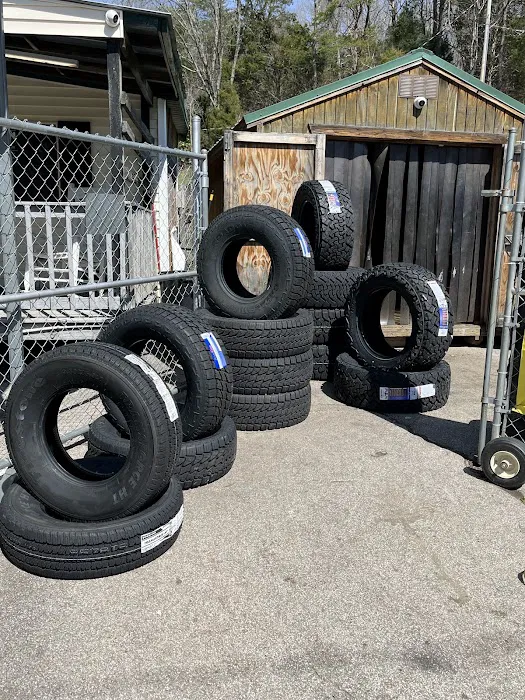 Lee’s Tires & Brakes LLC 8