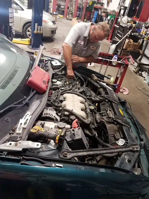 Dave's Auto Repair & Towing LLC 3