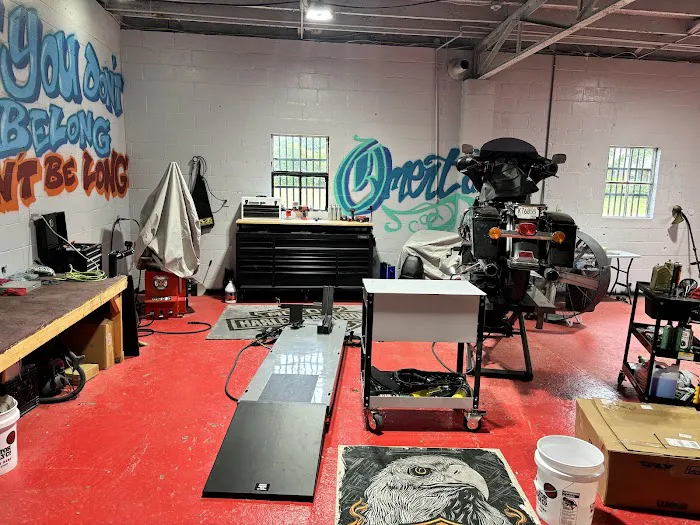 Street syndicate mfg 8