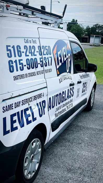 Level Up Auto Glass 7