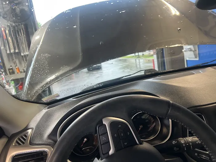 Express Oil Change & Tire Engineers 3