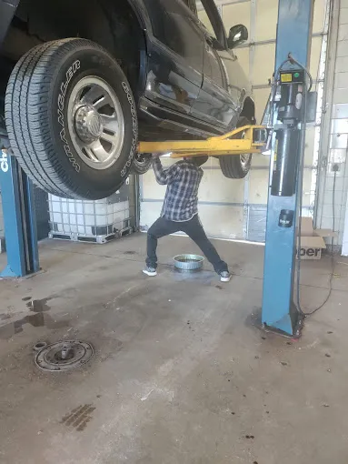 D & S Auto Repair and Recovery 3