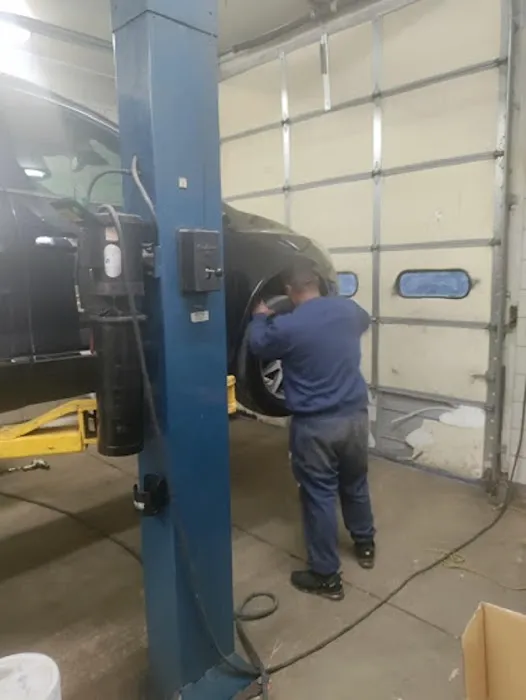 D & S Auto Repair and Recovery 6