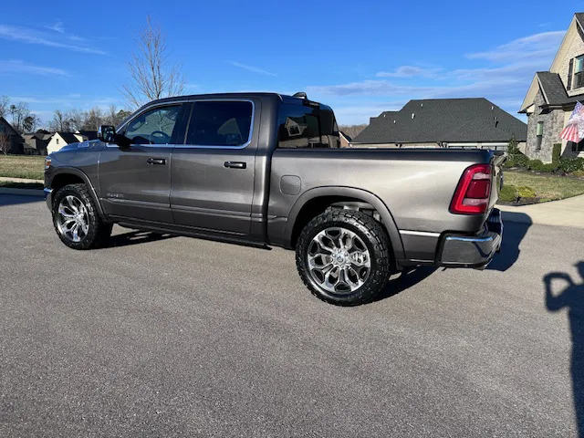 Leonard Truck Outfitters 3