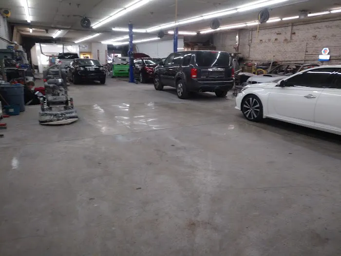 Hi Tech Auto Body 2