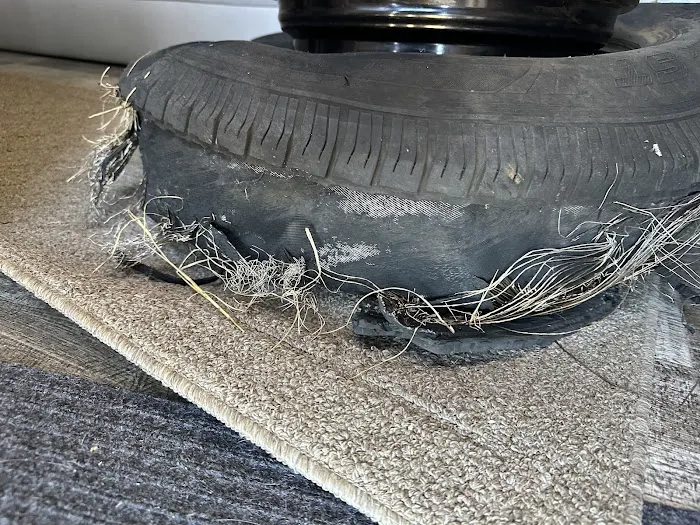 Black's Tire & Auto Service 1