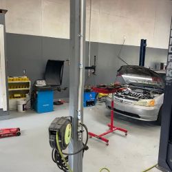 Calderon Automotive Repair and Sales ico