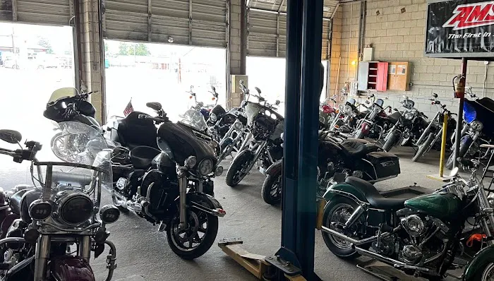 Art's Motorcycle Shop 5