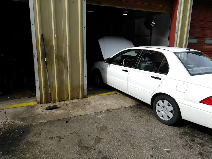 KHASIANI DISCOUNT AUTO REPAIR 3