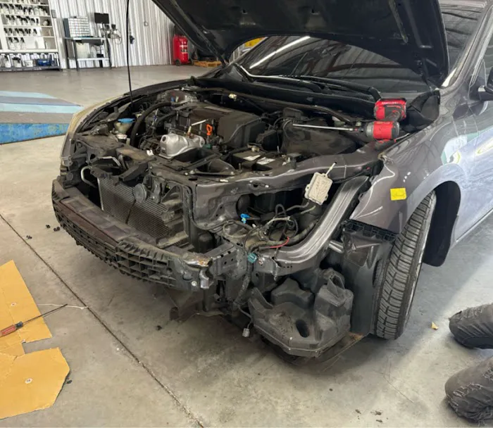 Auto collision nc 7