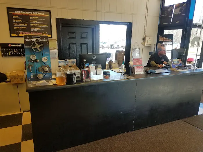 Mr. Tire Auto Service Centers 3