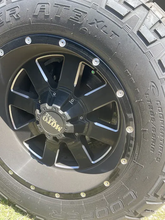 Technicenter Tires & Automotive 0