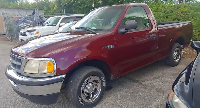 Maaco Auto Body Shop & Painting 6