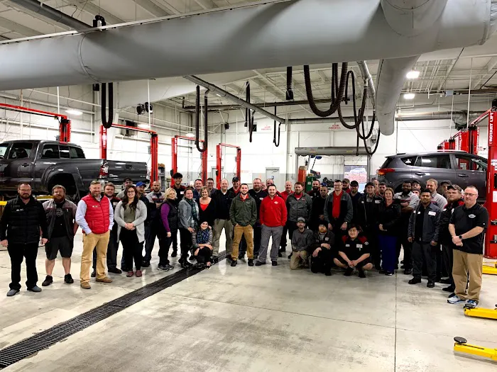 Mike Johnson's Hickory Toyota Service Center 0