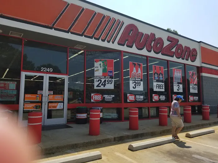AutoZone Auto Parts 2
