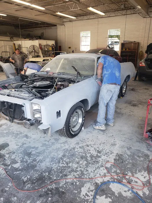 Morocho Auto Body 3