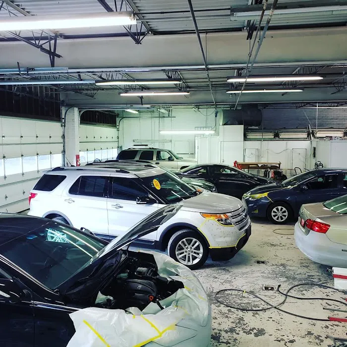 Morocho Auto Body 6