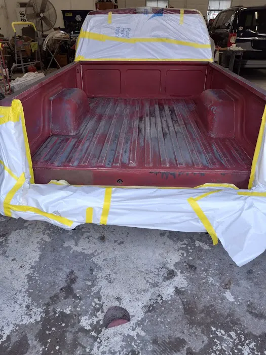 Morocho Auto Body 8