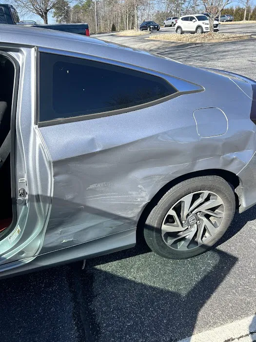Finish Line Auto Collision 1