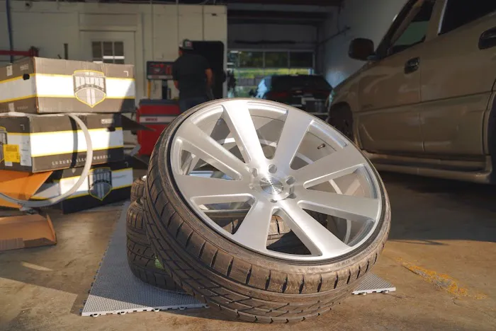 Tom Fouts Tire 1