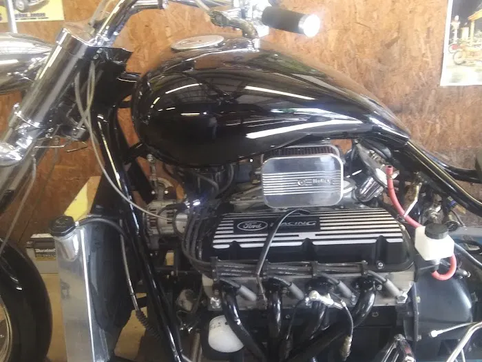 Julian's Auto Center 3