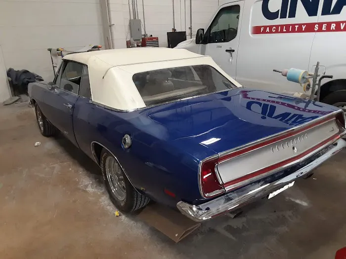 Brooks Collision Center LLC 4