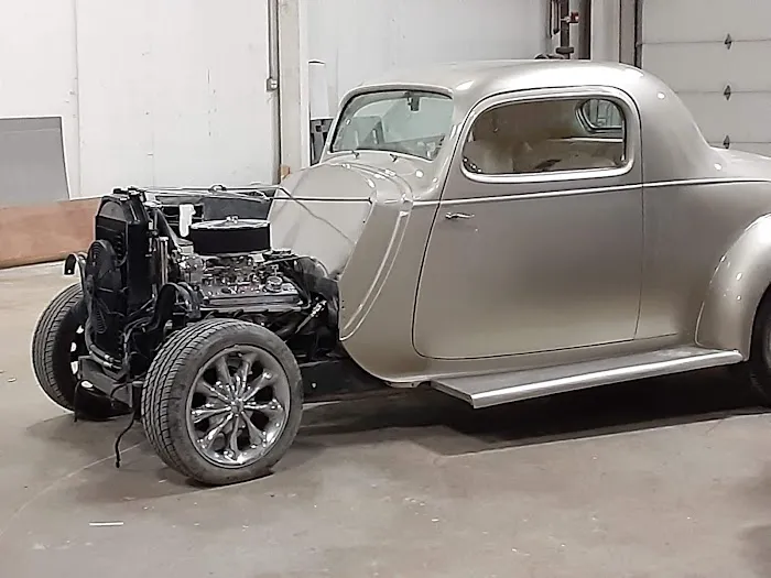 Brooks Collision Center LLC 3