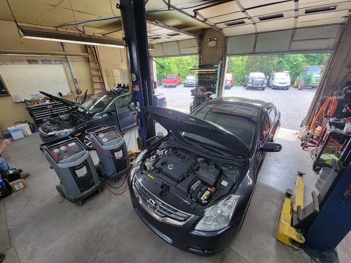 Freds Automotive AC 8