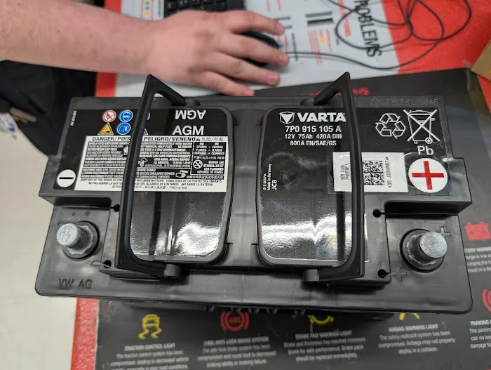 AutoZone Auto Parts 0