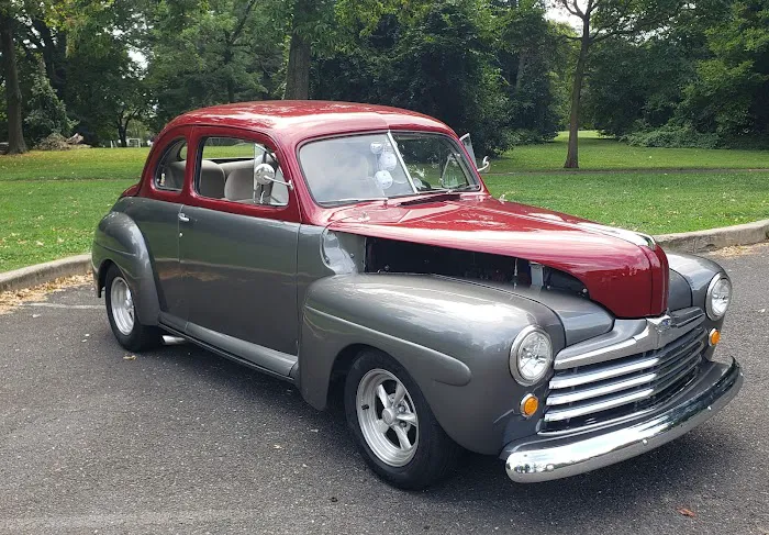 Maaco Auto Body Shop & Painting 7