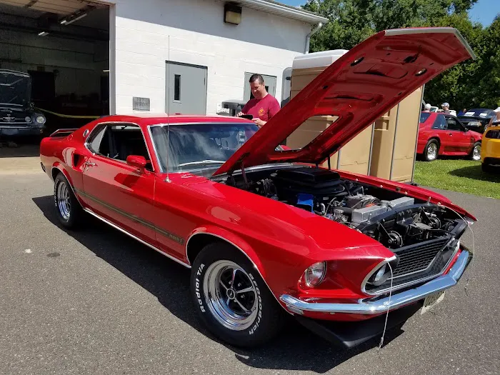 Mustang Barn and American Classics 0