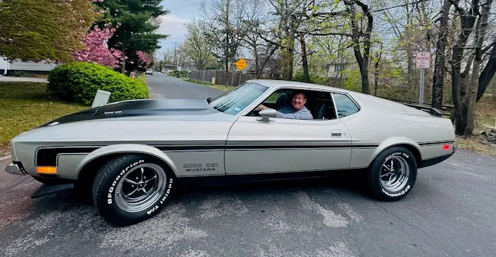 Mustang Barn and American Classics 2