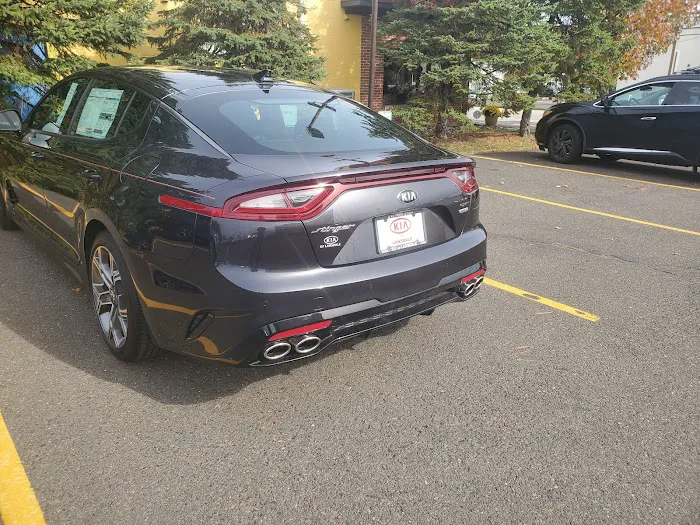 Bergey's Kia Service 4