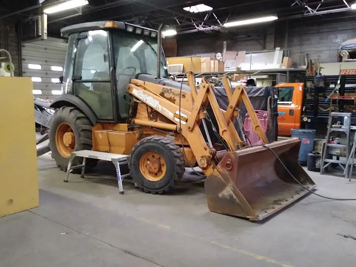 R & B Truck & Equipment Repair 5