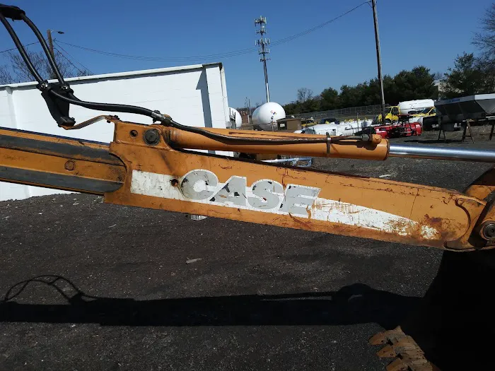 R & B Truck & Equipment Repair 8