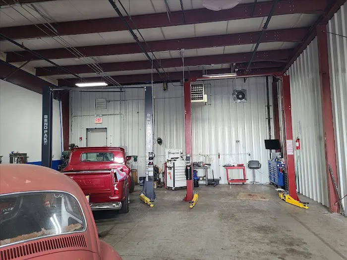 Auto Technician Repair LLC 5