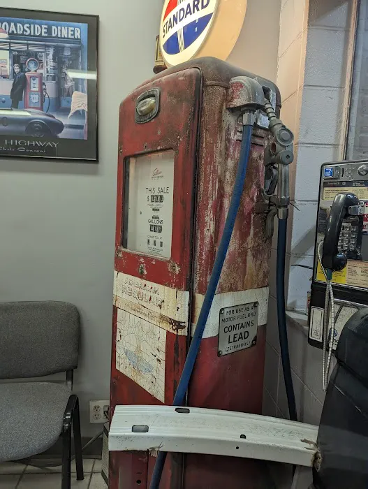 Fuller's Auto Body 2