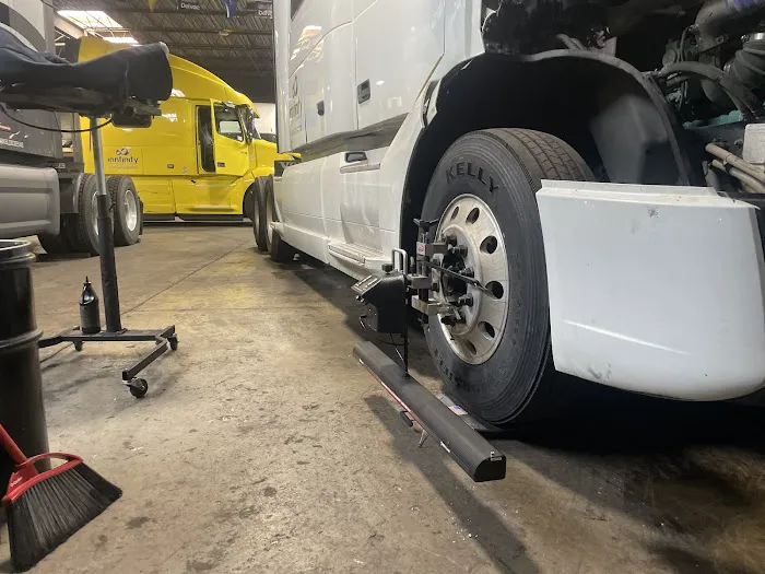 Sun Truck Repair 5