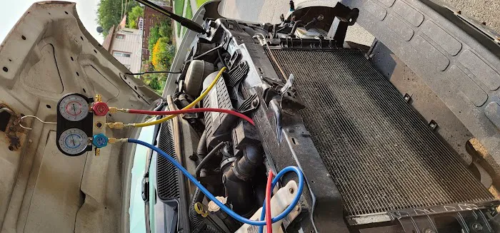 G.I.A Automotive Mobile services 1