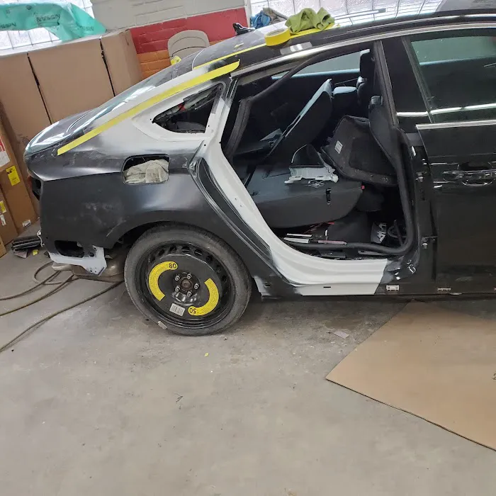 River Auto Body 1