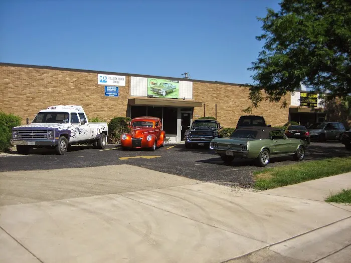 Hot Rod Auto-Truck Collision 5