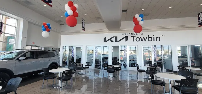Towbin Kia Service and Parts 4