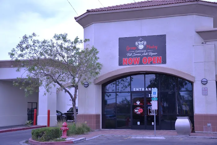 Grease Monkey Garage South 2