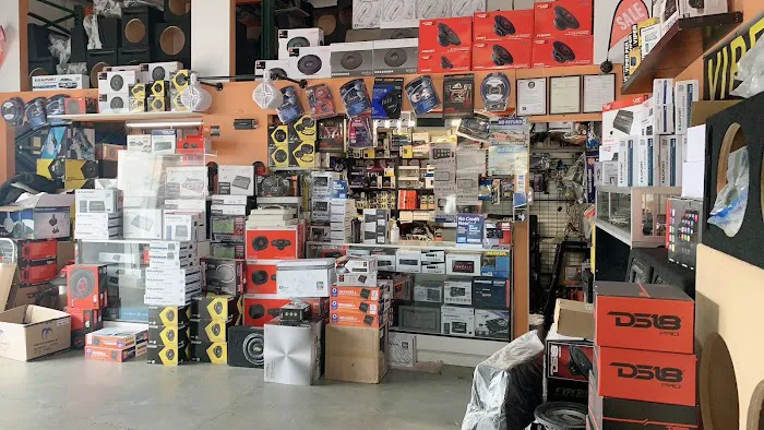 EZ Car Audio 7