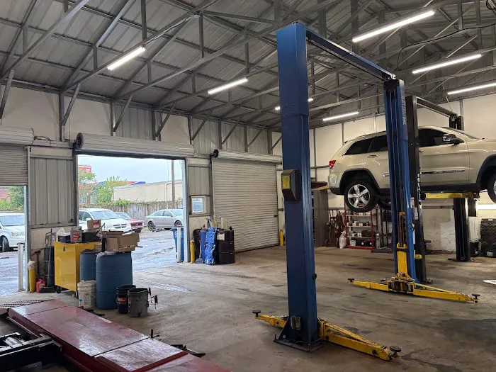 Car Medic Care LLC 2