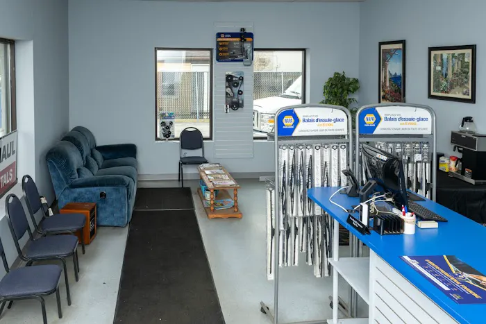 Lange's Auto Care 7